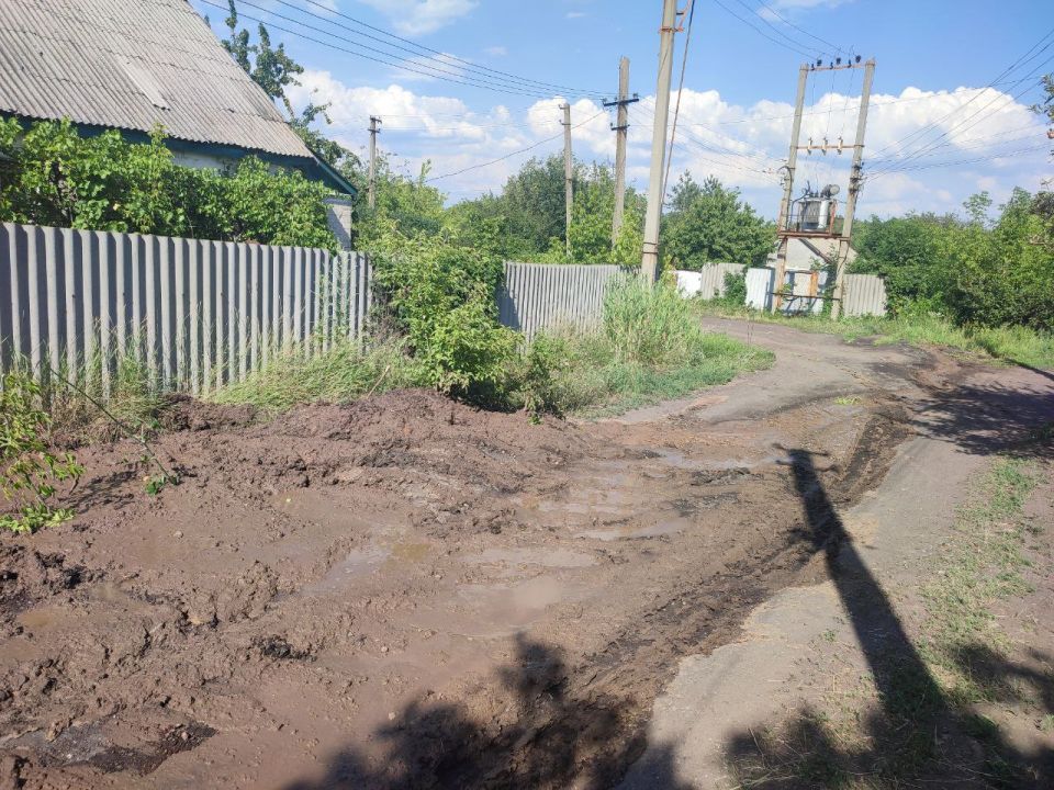 Устранение водных порывов продолжается Устранение водных порывов продолжается