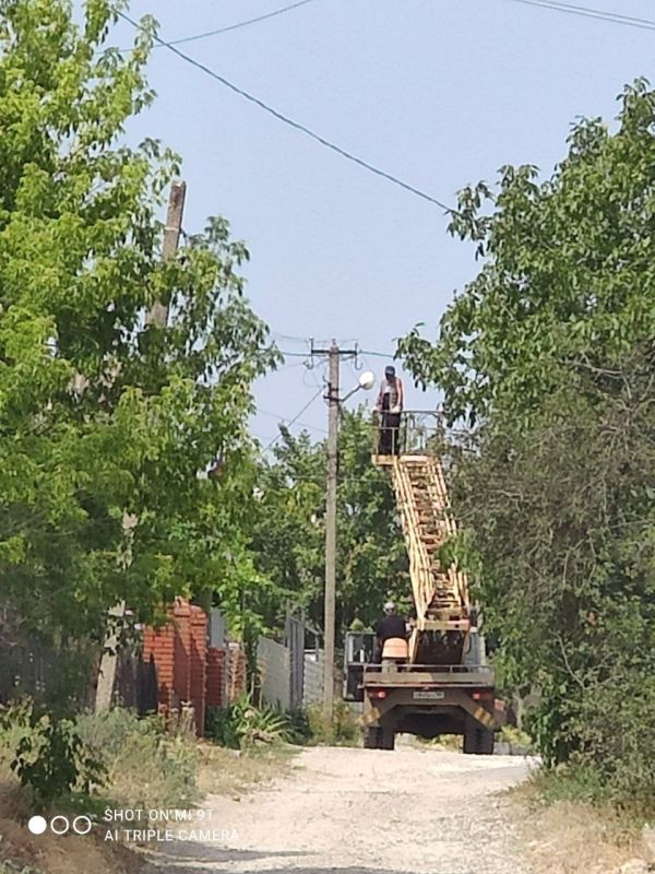 Борис Трима: В Мангушском муниципальном округе МБУ «Службой благоустройства ВЕКТОР» продолжается работа по ремонту уличного освещения Борис Трима: В Мангушском муниципальном округе МБУ «Службой благоустройства ВЕКТОР» продолжается работа по ремонту уличного освещения
