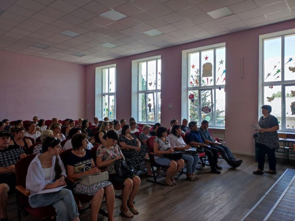 Более 100 детей Докучаевска готовятся к выезду в оздоровительный лагерь благодаря Якутии Более 100 детей Докучаевска готовятся к выезду в оздоровительный лагерь благодаря Якутии