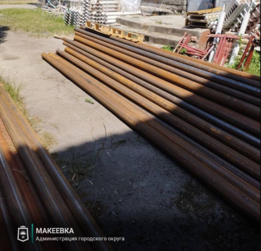 В Макеевке продолжаются работы по подготовке образовательных учреждений к новому учебному году В Макеевке продолжаются работы по подготовке образовательных учреждений к новому учебному году