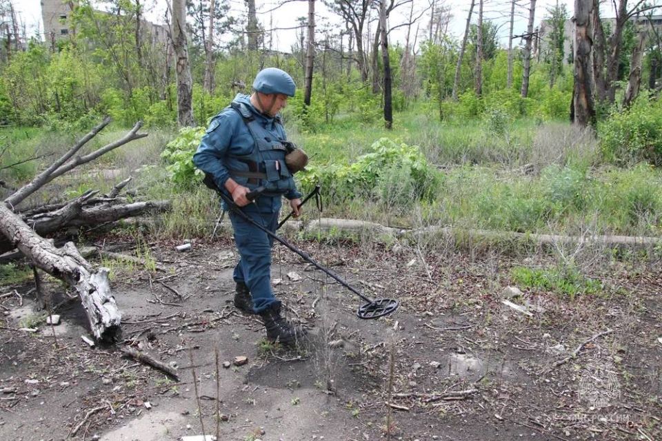 В освобожденной Красногоровке восстановили электричество В освобожденной Красногоровке восстановили электричество