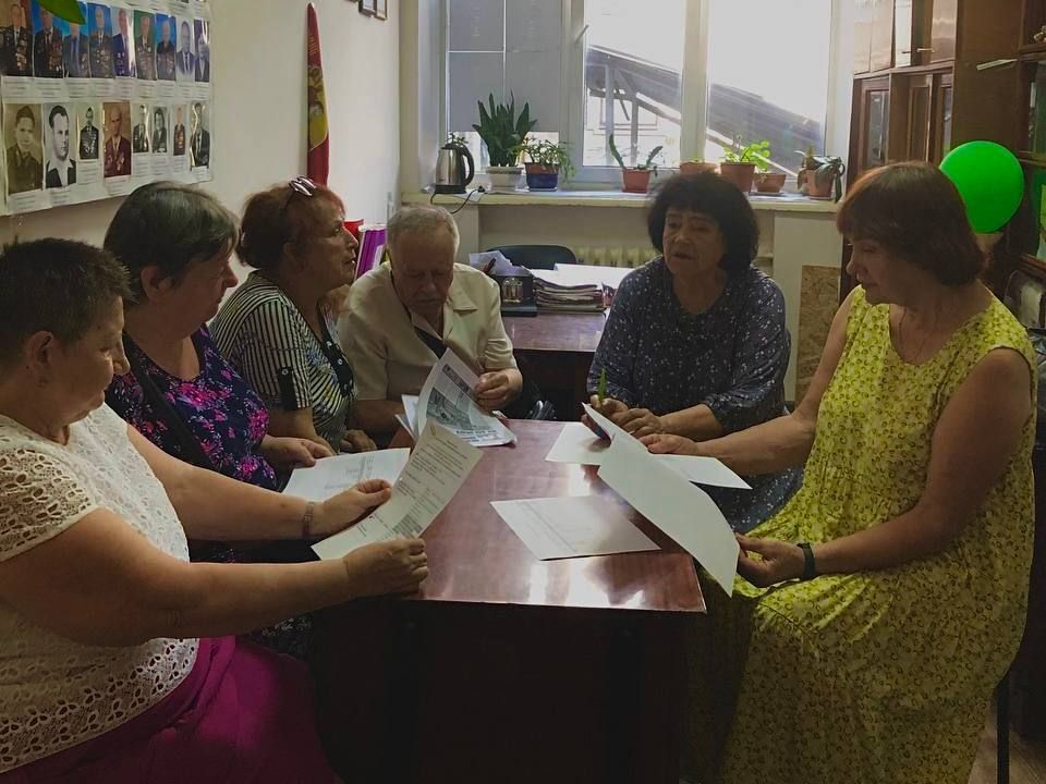 Сегодня, 18 июля, в Управе Ворошиловского внутригородского района прошла встреча с населением Сегодня, 18 июля, в Управе Ворошиловского внутригородского района прошла встреча с населением