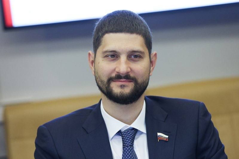 Александр Волошин: #работа_в_СФ. Сегодня в Совете Федерации принял участие во встрече сенаторов РФ с представителями парламентской делегации Республики Кения Александр Волошин: #работа_в_СФ. Сегодня в Совете Федерации принял участие во встрече сенаторов РФ с представителями парламентской делегации Республики Кения