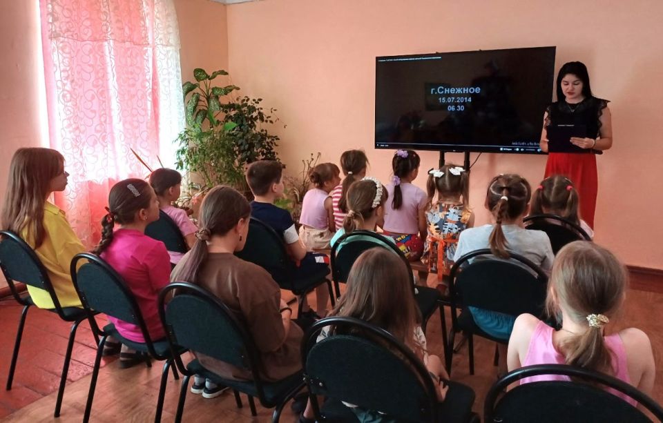 В клубах Снежного прошли культурные мероприятия В клубах Снежного прошли культурные мероприятия