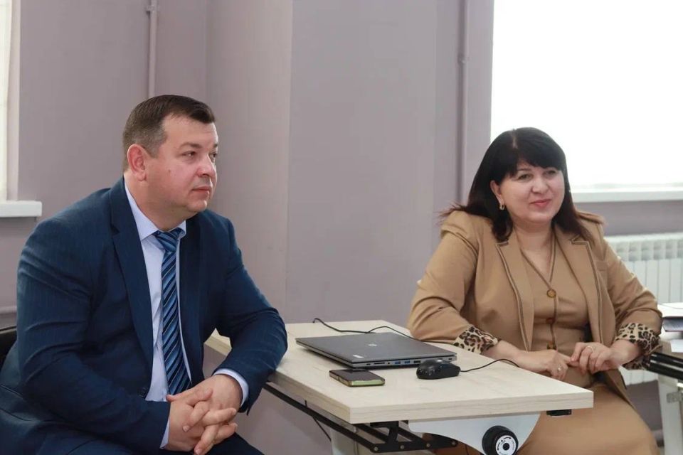 . Открытие первой университетской смены . Открытие первой университетской смены