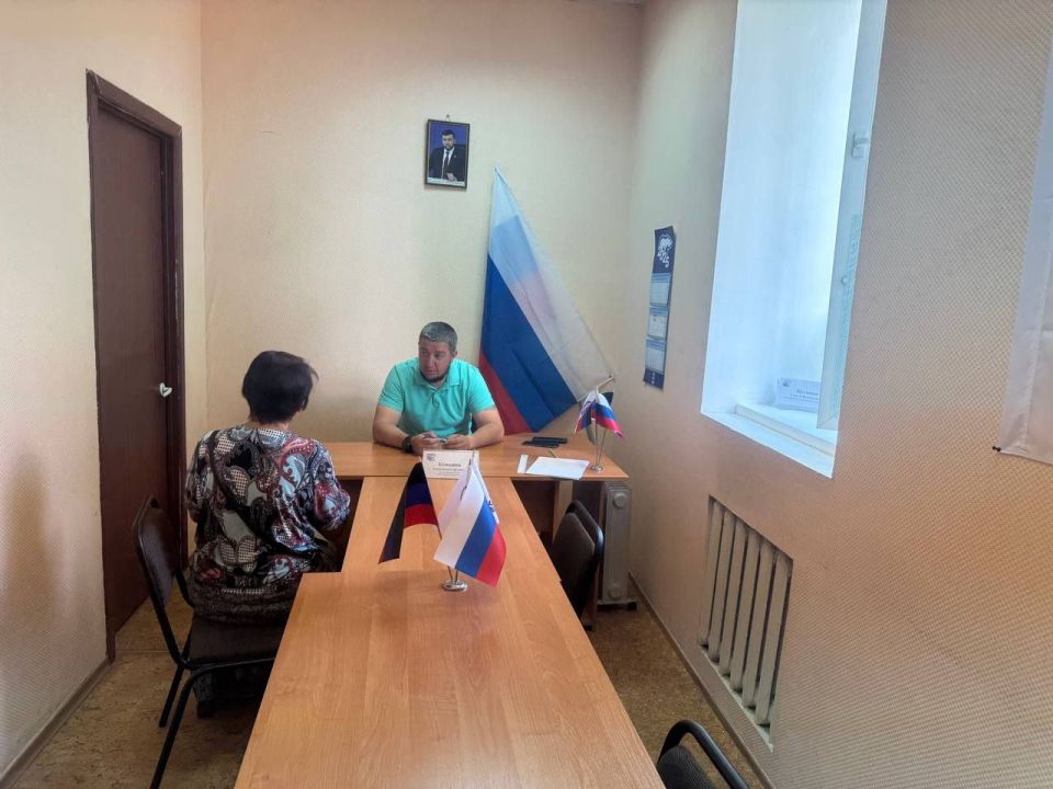 Провел прием граждан на вверенном округе Провел прием граждан на вверенном округе