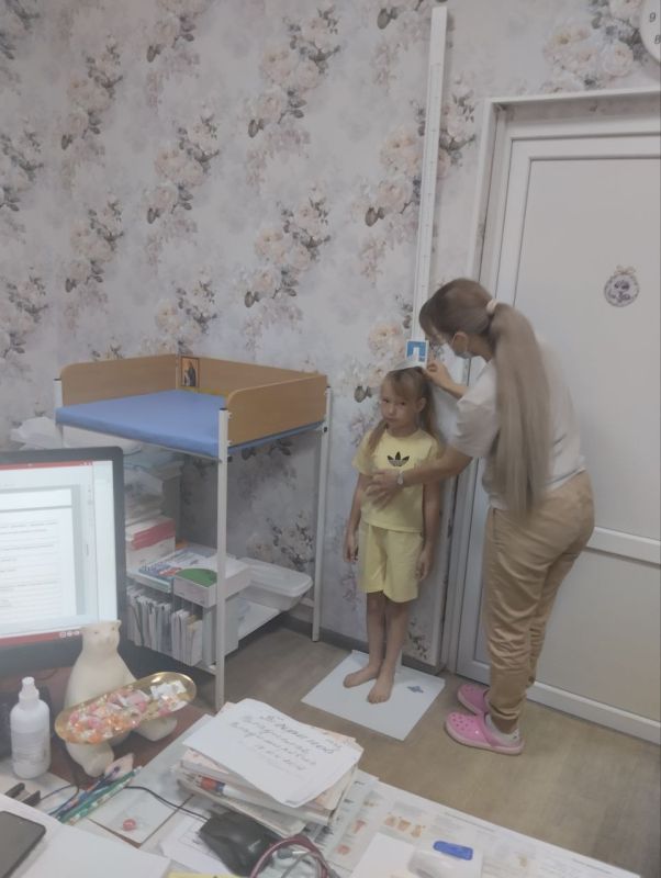 Сергей Юзвинкевич: Во исполнение поручения Главы Донецкой Народной Республики Дениса Владимировича Пушилина в Володарском муниципальном округе продолжаются предшкольные медицинские осмотры для детей, готовящихся к... Сергей Юзвинкевич: Во исполнение поручения Главы Донецкой Народной Республики Дениса Владимировича Пушилина в Володарском муниципальном округе продолжаются предшкольные медицинские осмотры для детей, готовящихся к...