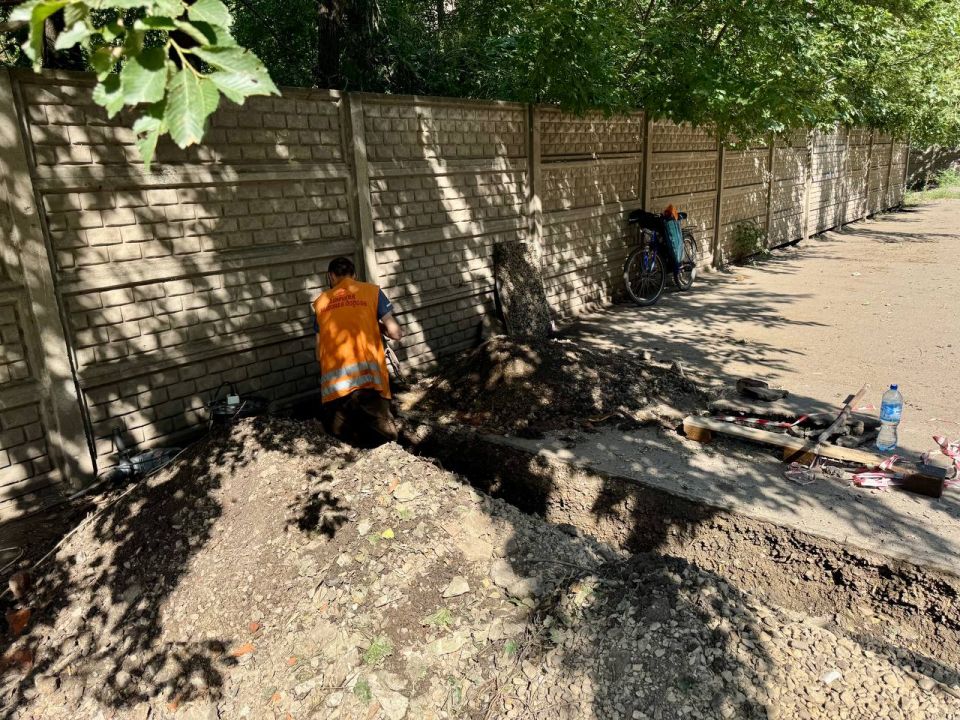 Председатель Иловайского городского совета Виталий Викторович Песчанский провел личный прием граждан Председатель Иловайского городского совета Виталий Викторович Песчанский провел личный прием граждан