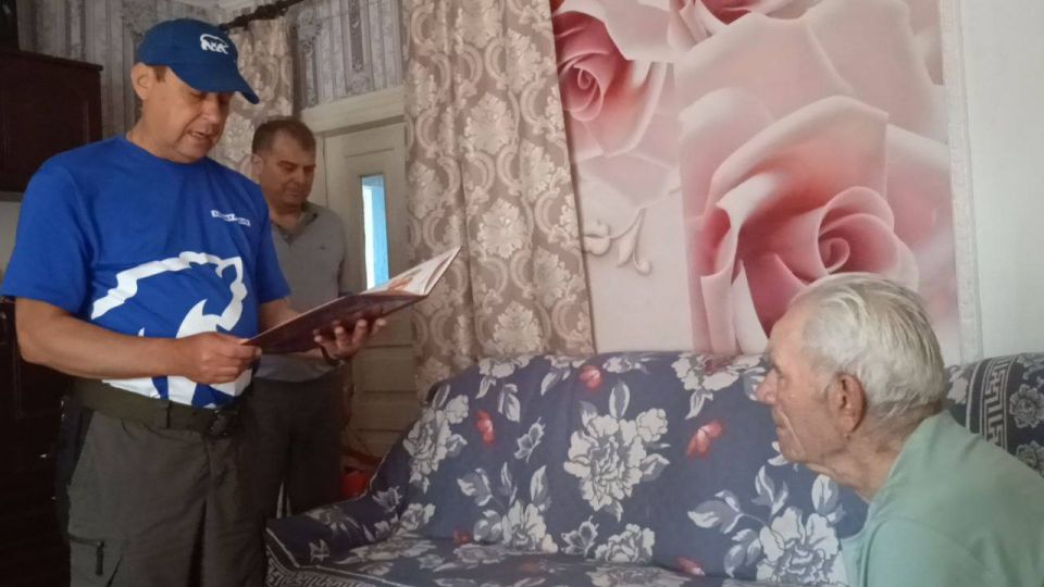 Константин Зинченко: Сердечно поздравил Алексея Константиновича Бондаренко с 90-летием Константин Зинченко: Сердечно поздравил Алексея Константиновича Бондаренко с 90-летием