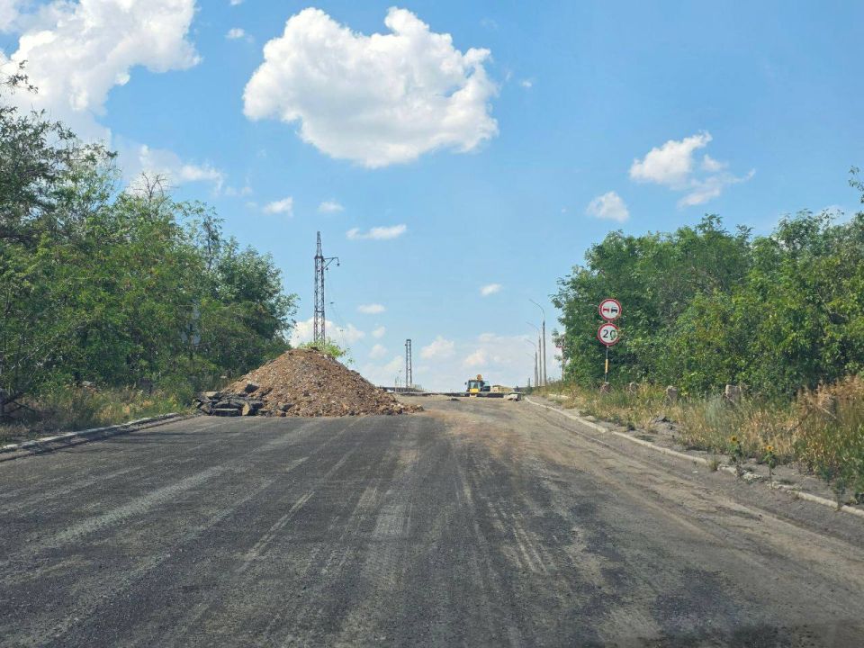 Ямал восстанавливает путепровод в Волновахе Ямал восстанавливает путепровод в Волновахе