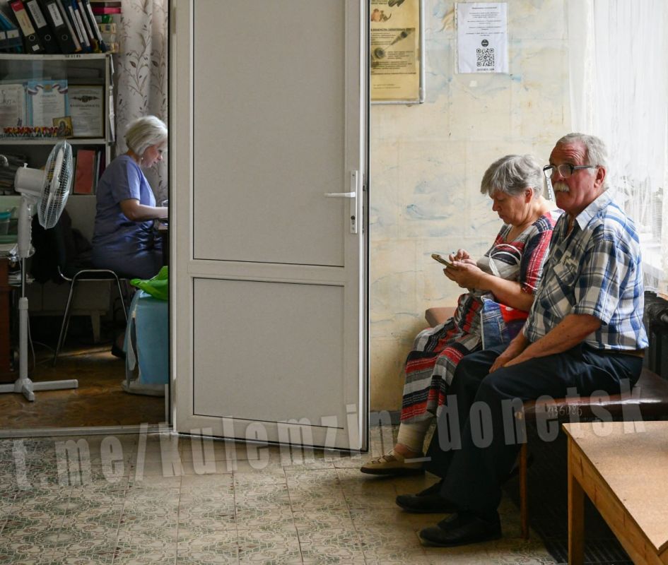 Работа горячей линии «1-500» становится настоящим спасением для пациентов и врачей Работа горячей линии «1-500» становится настоящим спасением для пациентов и врачей
