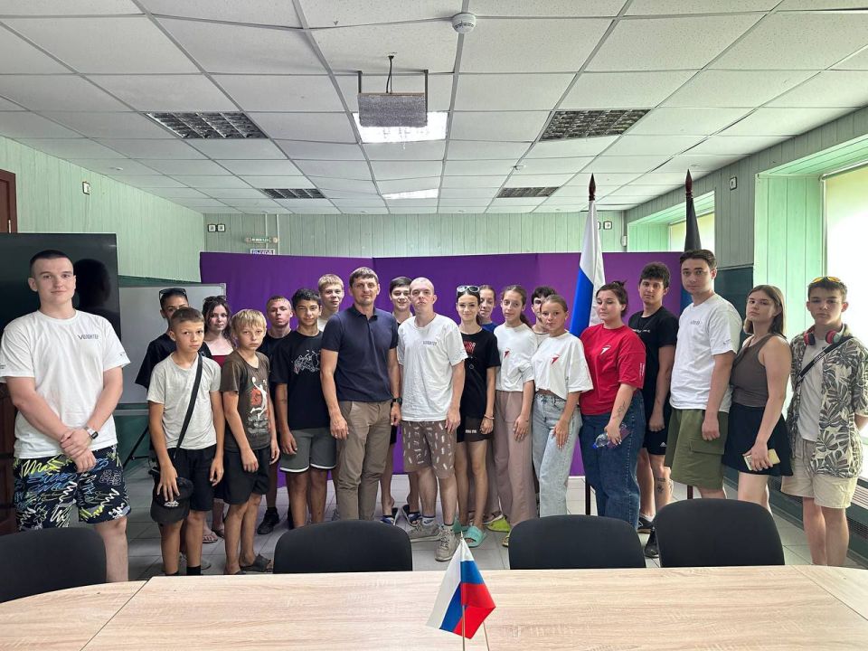 Встреча молодёжи Нижегородской области с молодёжью Мангушского округа - это больше чем мероприятие Встреча молодёжи Нижегородской области с молодёжью Мангушского округа - это больше чем мероприятие