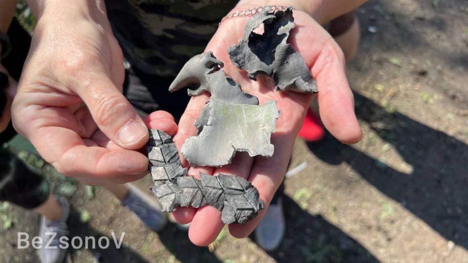 Даниил Безсонов: Последствия удара РСЗО "HIMARS" ВСУ по Донецку Даниил Безсонов: Последствия удара РСЗО "HIMARS" ВСУ по Донецку