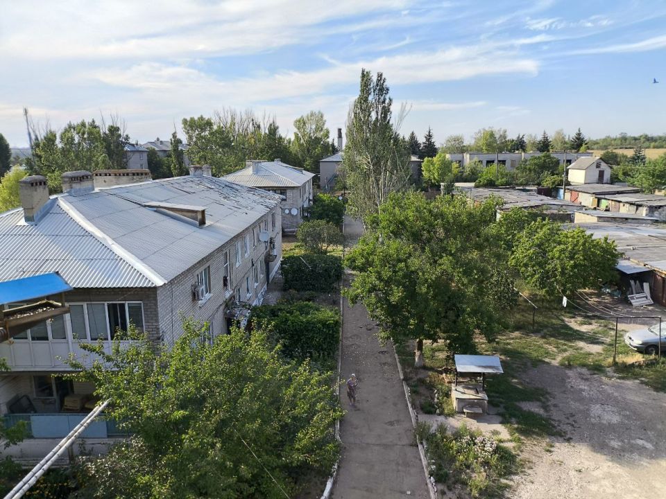 ВСУ ударили по поселку Красный Партизан в ДНР из РСЗО: есть жертвы ВСУ ударили по поселку Красный Партизан в ДНР из РСЗО: есть жертвы