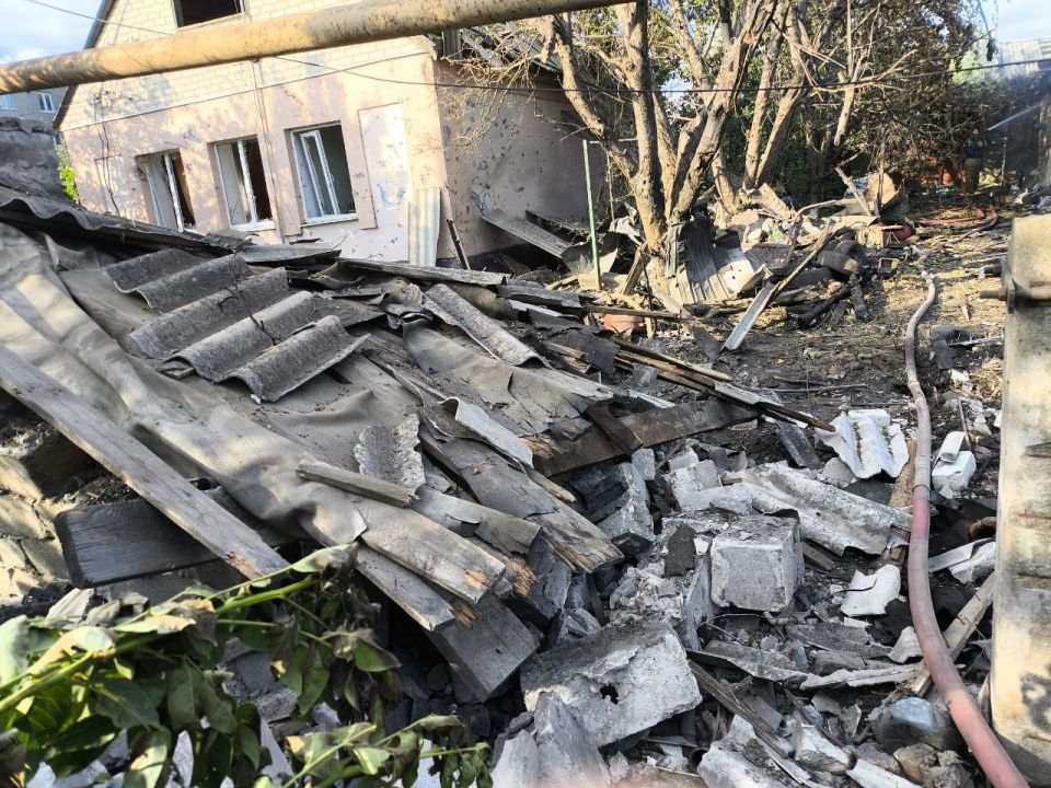 ВСУ ударили по поселку Красный Партизан в ДНР из РСЗО: есть жертвы ВСУ ударили по поселку Красный Партизан в ДНР из РСЗО: есть жертвы