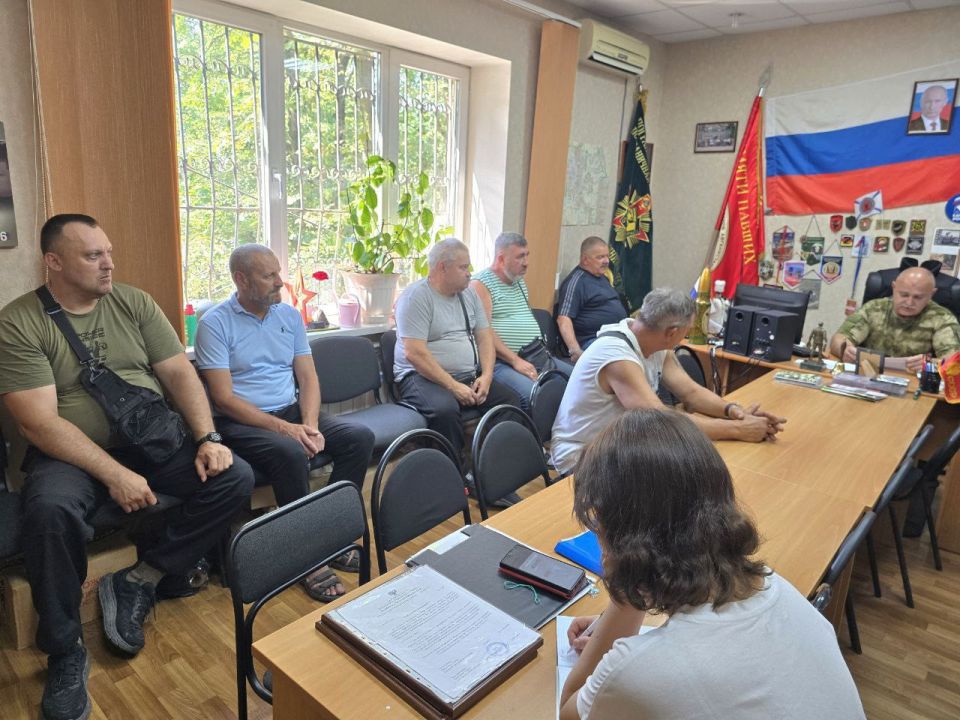 Дмитрий Огилец: Сегодня принял участие в расширенном правлении Макеевской городской организации "Российский союз ветеранов Афганистана и специальных военных операций" Дмитрий Огилец: Сегодня принял участие в расширенном правлении Макеевской городской организации "Российский союз ветеранов Афганистана и специальных военных операций"