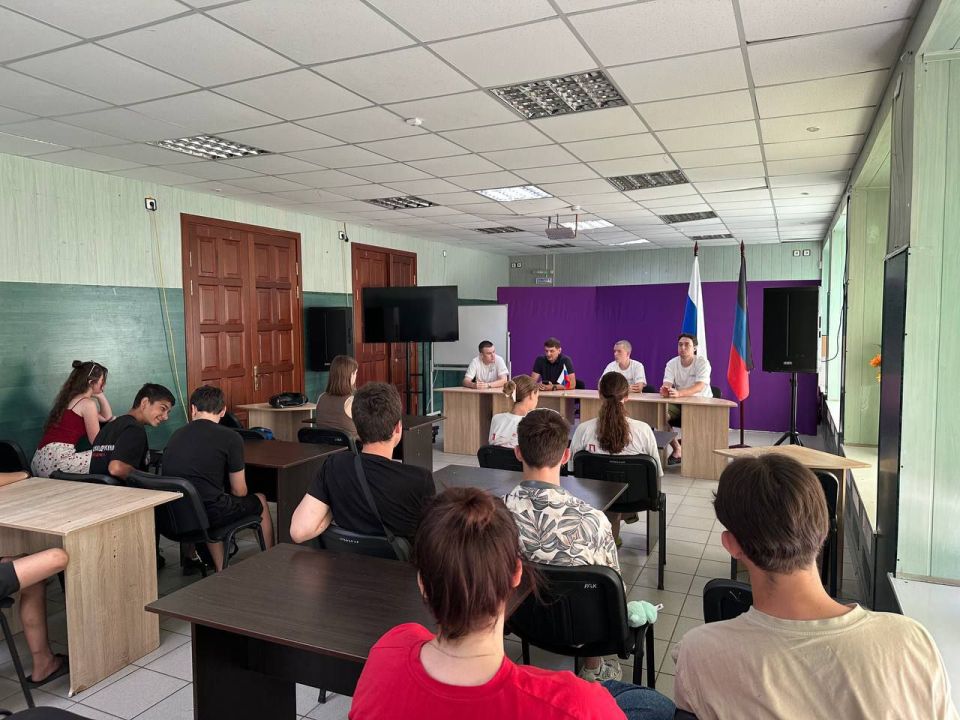 Встреча молодёжи Нижегородской области с молодёжью Мангушского округа - это больше чем мероприятие Встреча молодёжи Нижегородской области с молодёжью Мангушского округа - это больше чем мероприятие