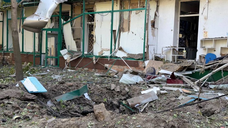 Травматология, храм и жилая многоэтажка оказались под ударом ВСУ: Киевский район Донецка подвергся обстрелу из РСЗО Травматология, храм и жилая многоэтажка оказались под ударом ВСУ: Киевский район Донецка подвергся обстрелу из РСЗО