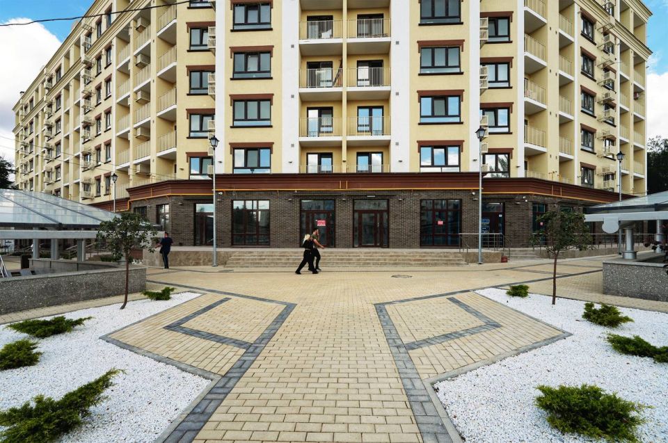 Мариупольский «Дом с часами» сдан в эксплуатацию Мариупольский «Дом с часами» сдан в эксплуатацию
