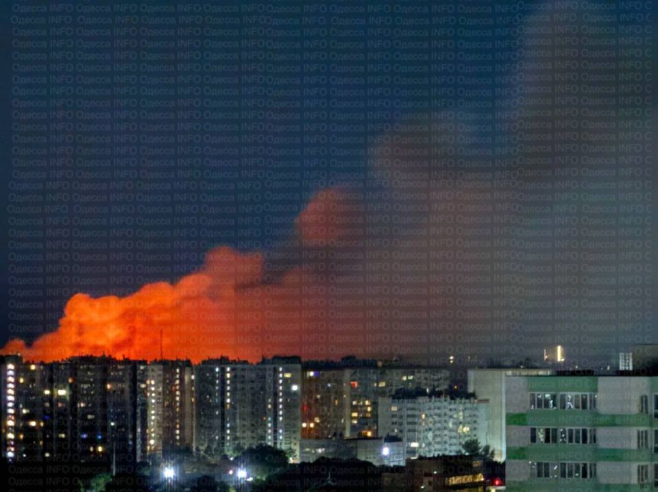Олег Царёв: ВС РФ ночью нанесли удары по военным целям в 10 областях Украины Олег Царёв: ВС РФ ночью нанесли удары по военным целям в 10 областях Украины