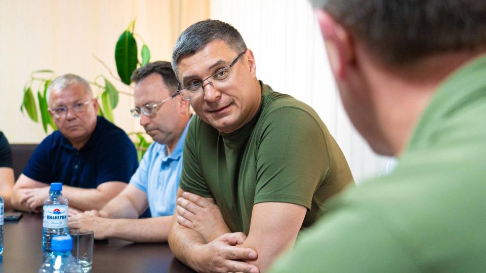 Губернатор Владимирской области Александр Авдеев провел рабочее совещание в Кировском Губернатор Владимирской области Александр Авдеев провел рабочее совещание в Кировском