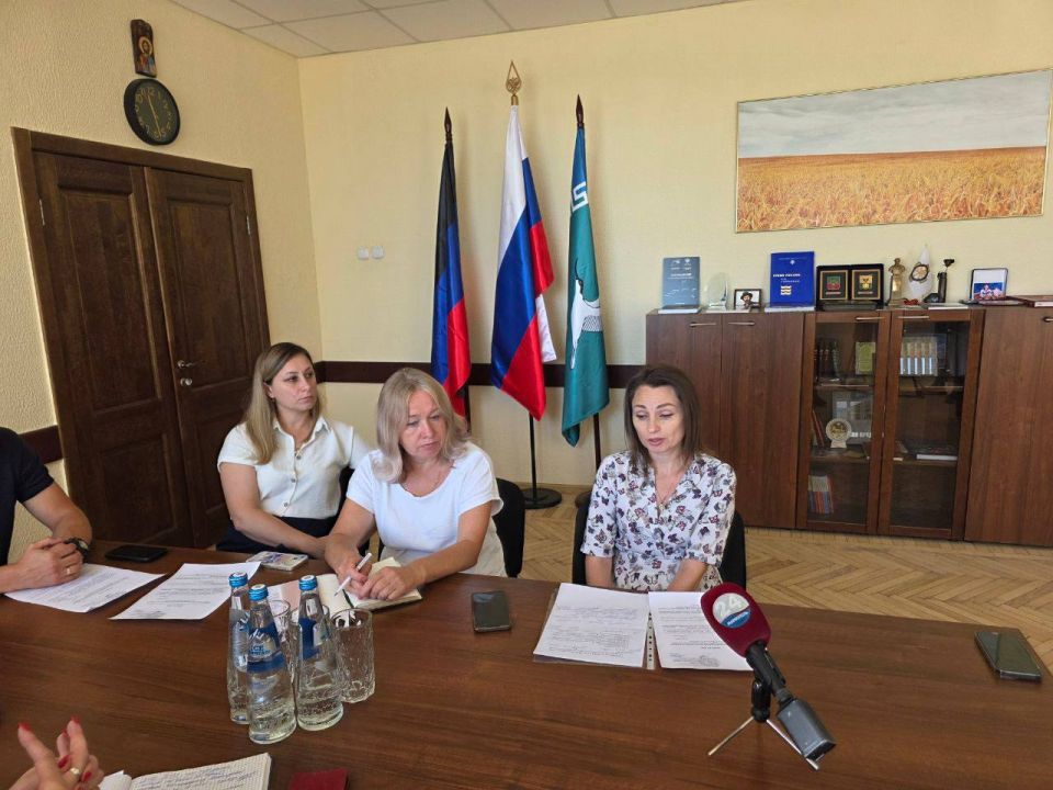 Заседание межведомственной рабочей группы по вопросам охраны здоровья граждан в Мангушском муниципальном округе Заседание межведомственной рабочей группы по вопросам охраны здоровья граждан в Мангушском муниципальном округе