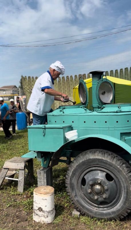 «Моршанский сокол». В минувшие выходные посетил ежегодный турнир по пляжному волейболу «Моршанский сокол», который проходил в селе Сокольники Моршанского муниципального округа и объединил более полутора тысяч участников и... «Моршанский сокол». В минувшие выходные посетил ежегодный турнир по пляжному волейболу «Моршанский сокол», который проходил в селе Сокольники Моршанского муниципального округа и объединил более полутора тысяч участников и...