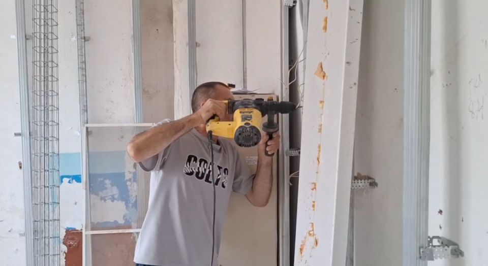 Василий Овчаров: Глава ДНР Денис Пушилин уделяет большое внимание образованию и созданию комфортных условий для детей Василий Овчаров: Глава ДНР Денис Пушилин уделяет большое внимание образованию и созданию комфортных условий для детей