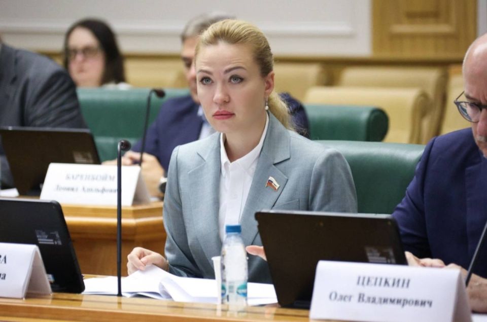 Наталья Никонорова: Проблемы реализации новых механизмов использования земель сельскохозяйственного назначения обсуждали сегодня на площадке верхней палаты российского парламента в рамках заседания Совета по вопросам... Наталья Никонорова: Проблемы реализации новых механизмов использования земель сельскохозяйственного назначения обсуждали сегодня на площадке верхней палаты российского парламента в рамках заседания Совета по вопросам...