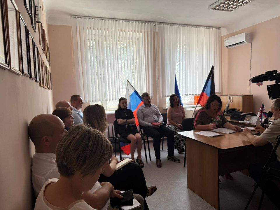 Денис Зубов: По поручению Главы ДНР Дениса Владимировича Пушилина в муниципальном образовании городской округ Иловайск создан межведомственный штаб по вопросам охраны здоровья граждан Денис Зубов: По поручению Главы ДНР Дениса Владимировича Пушилина в муниципальном образовании городской округ Иловайск создан межведомственный штаб по вопросам охраны здоровья граждан