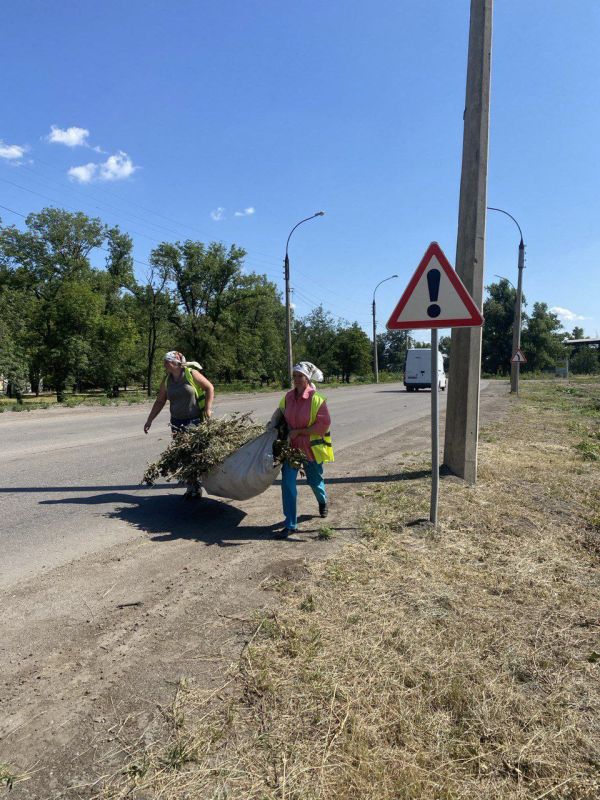 Под контролем Главы Донецкой Народной Республики Дениса Пушилина, в целях обеспечения открытого информирования жителей округа о проделанной работе сообщаем следующее: Под контролем Главы Донецкой Народной Республики Дениса Пушилина, в целях обеспечения открытого информирования жителей округа о проделанной работе сообщаем следующее: