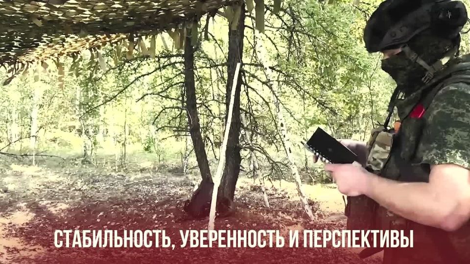    ?       ?    !         