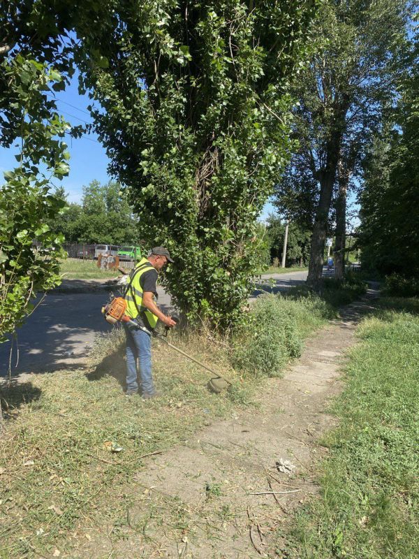 Под контролем Главы Донецкой Народной Республики Дениса Пушилина, в целях обеспечения открытого информирования жителей округа о проделанной работе сообщаем следующее: Под контролем Главы Донецкой Народной Республики Дениса Пушилина, в целях обеспечения открытого информирования жителей округа о проделанной работе сообщаем следующее: