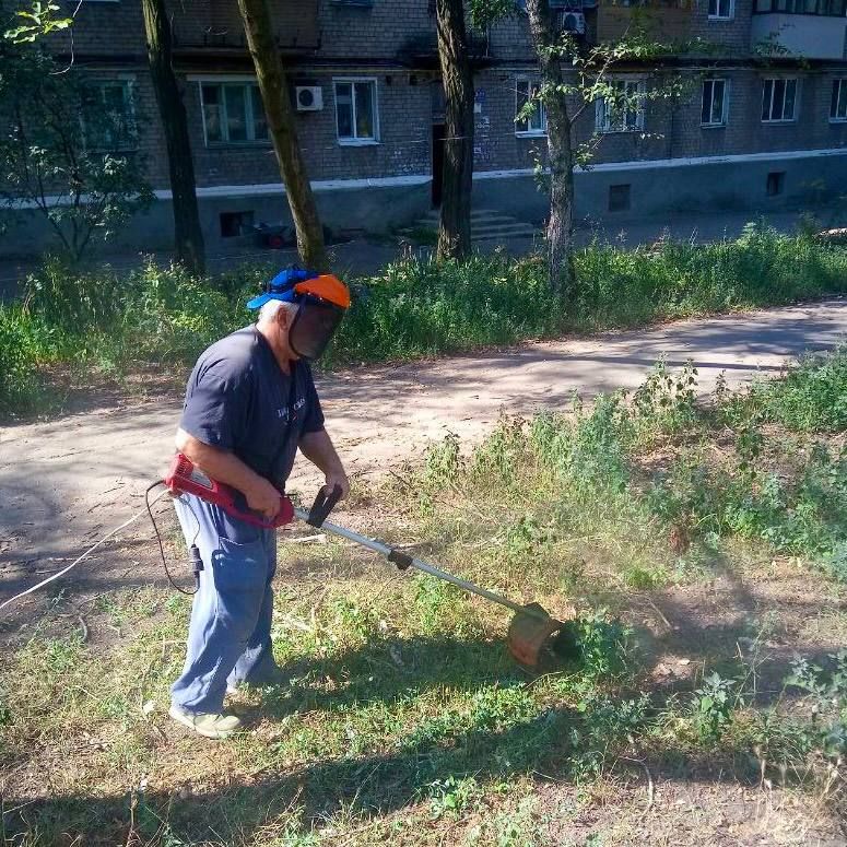 Михаил Меренков: Трудовой день жилищной организации Буденновского района 22 июля Михаил Меренков: Трудовой день жилищной организации Буденновского района 22 июля