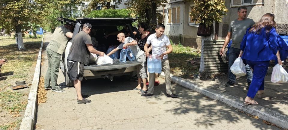 Денис Машков: Сегодня, 23 июля, при поддержке сенатора РФ Александра Волошина посетили освобожденную Красногоровку Денис Машков: Сегодня, 23 июля, при поддержке сенатора РФ Александра Волошина посетили освобожденную Красногоровку