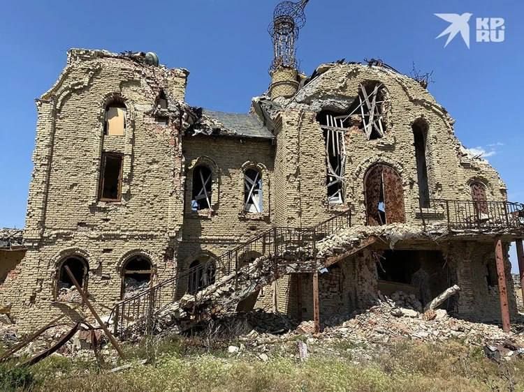 Здесь будет либо мемориал, либо новый город: что осталось от Марьинки - незаживающей раны Донбасса Здесь будет либо мемориал, либо новый город: что осталось от Марьинки - незаживающей раны Донбасса