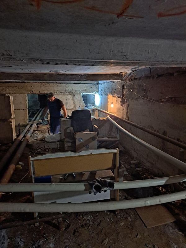 Владимирские специалисты восстановили водоснабжение в жилом доме на ул. Шахтерской в Кировском Владимирские специалисты восстановили водоснабжение в жилом доме на ул. Шахтерской в Кировском
