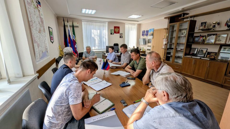 Николай Михайлов: Провел оперативное совещание по текущим вопросам Николай Михайлов: Провел оперативное совещание по текущим вопросам