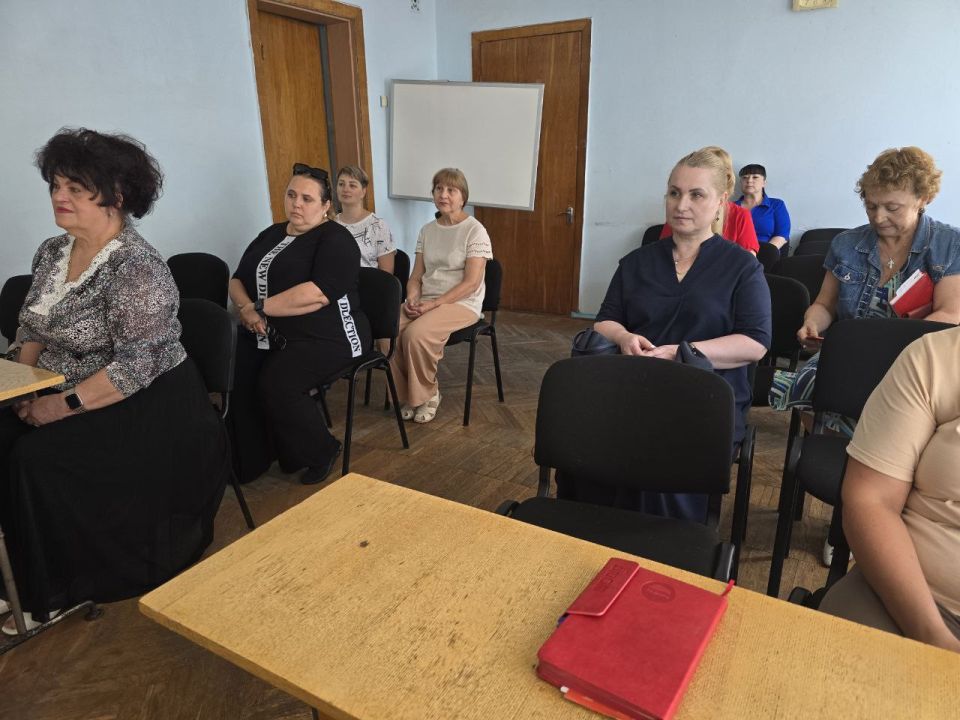 Иван Адамец: В Управе Куйбышевского внутригородского района в преддверии "Дня работника торговли" состоялась встреча руководства управы с предпринимателями района Иван Адамец: В Управе Куйбышевского внутригородского района в преддверии "Дня работника торговли" состоялась встреча руководства управы с предпринимателями района