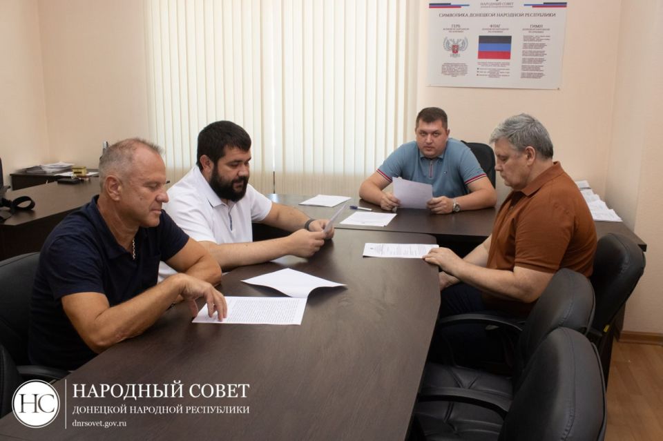 Сергей Михалев рассказал о текущей работе комитета Сергей Михалев рассказал о текущей работе комитета