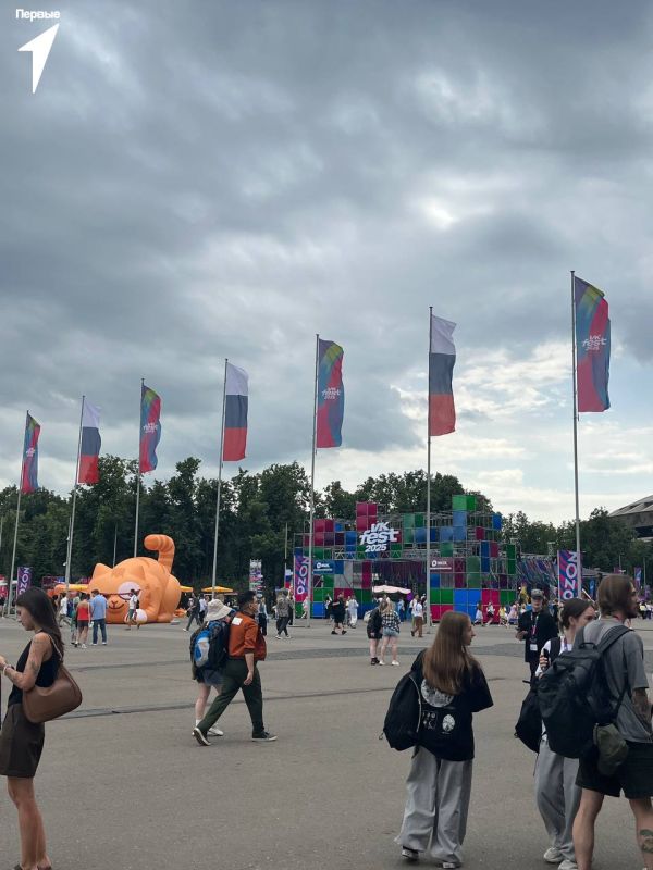 Внимание, найдена формула идеального лета! VK Fest + = незабываемые приключения и море крутых фоток! Внимание, найдена формула идеального лета! VK Fest + = незабываемые приключения и море крутых фоток!