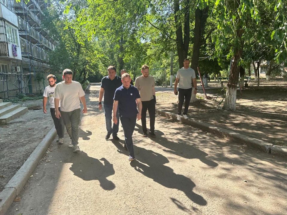 Ленобласть продолжает восстановление жилого дома в Енакиево Ленобласть продолжает восстановление жилого дома в Енакиево