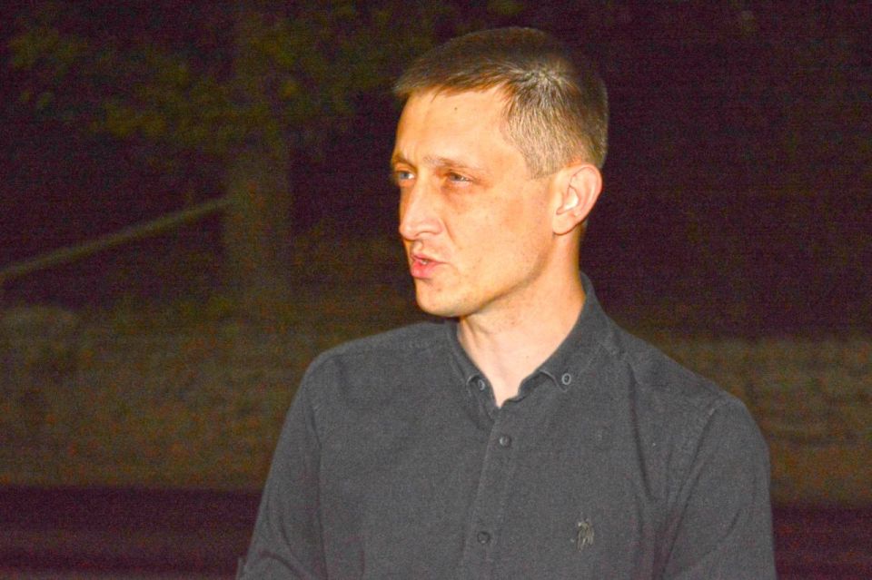 Заместитель Председателя Народного Совета ДНР Алексей Дорофеев и министр транспорта ДНР Александр Бондаренко оценили ход ремонта дорог в Ленинском районе Донецка Заместитель Председателя Народного Совета ДНР Алексей Дорофеев и министр транспорта ДНР Александр Бондаренко оценили ход ремонта дорог в Ленинском районе Донецка