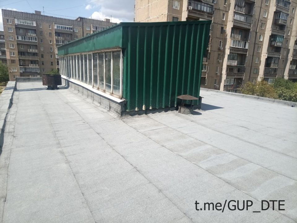 СПЕЦИАЛИСТЫ «ГОРЛОВКАТЕПЛОСЕТЬ» ОБНОВИЛИ КРОВЛЮ, ОБЕСПЕЧИВ НАДЁЖНУЮ ЗАЩИТУ ДЛЯ ВАЖНЕЙШЕГО ГОРОДСКОГО ОБЪЕКТА И ЕГО БЕСПЕРЕБОЙНУЮ РАБОТУ В БУДУЩЕМ СПЕЦИАЛИСТЫ «ГОРЛОВКАТЕПЛОСЕТЬ» ОБНОВИЛИ КРОВЛЮ, ОБЕСПЕЧИВ НАДЁЖНУЮ ЗАЩИТУ ДЛЯ ВАЖНЕЙШЕГО ГОРОДСКОГО ОБЪЕКТА И ЕГО БЕСПЕРЕБОЙНУЮ РАБОТУ В БУДУЩЕМ