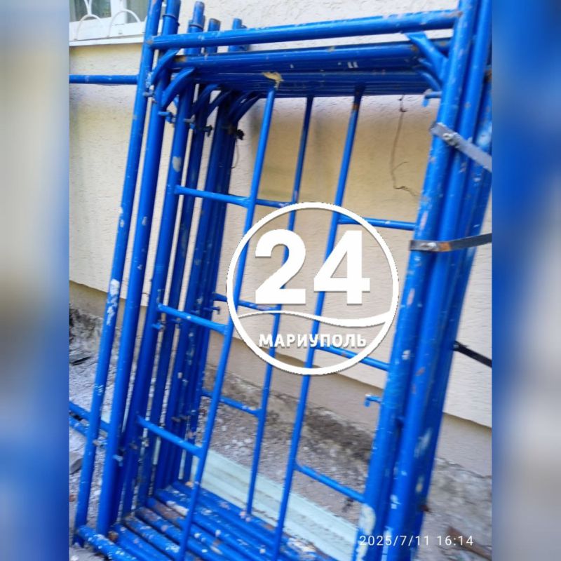 ПИШУТ ЧИТАТЕЛИ. Наша подписчица Лариса Гордиенко прислала в наш чат-бот жалобу на складирование строительного мусора на придомовой территории в Приморском районе Мариуполе по адресу: ул. Балтийская, 17. По всему периметру... ПИШУТ ЧИТАТЕЛИ. Наша подписчица Лариса Гордиенко прислала в наш чат-бот жалобу на складирование строительного мусора на придомовой территории в Приморском районе Мариуполе по адресу: ул. Балтийская, 17. По всему периметру...