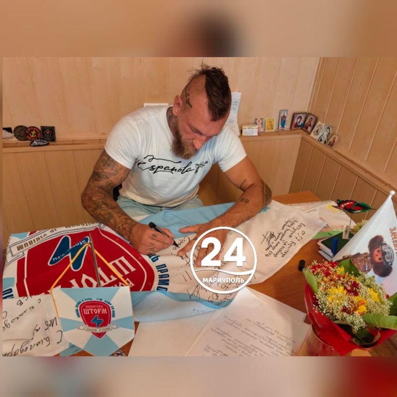 «Делай что должен и будь что будет» - слова Марка Аврелия жизненное кредо командира отделения бригады «Испаньола» с позывным «Питбуль» «Делай что должен и будь что будет» - слова Марка Аврелия жизненное кредо командира отделения бригады «Испаньола» с позывным «Питбуль»