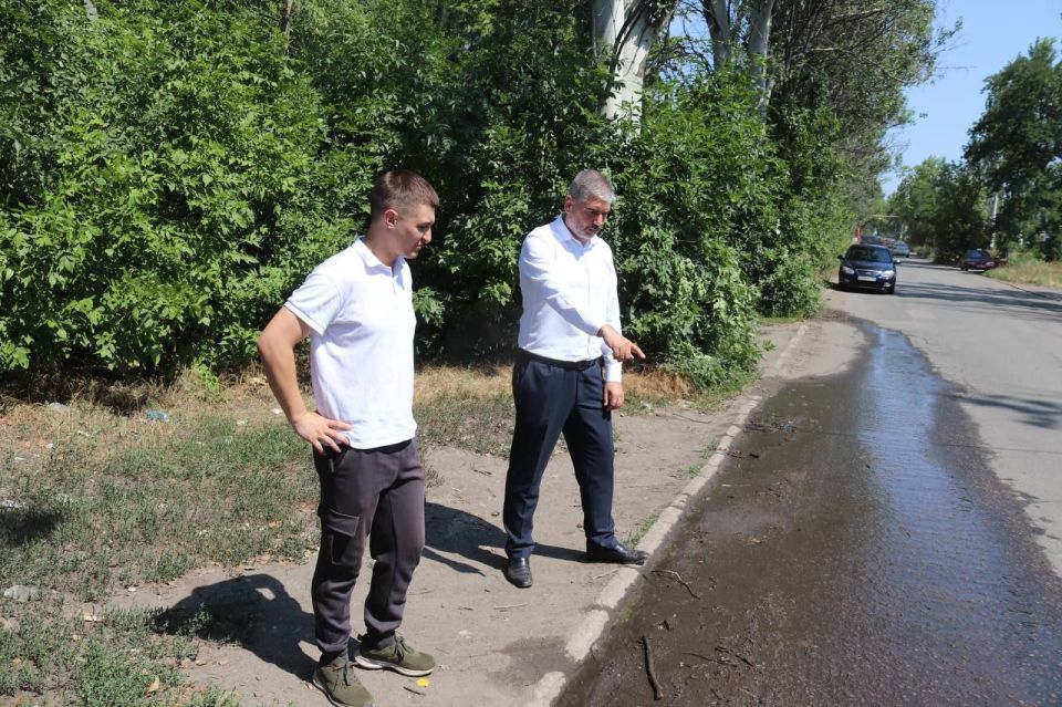 Депутаты МП IV созыва активно включаются в работу с населением Депутаты МП IV созыва активно включаются в работу с населением