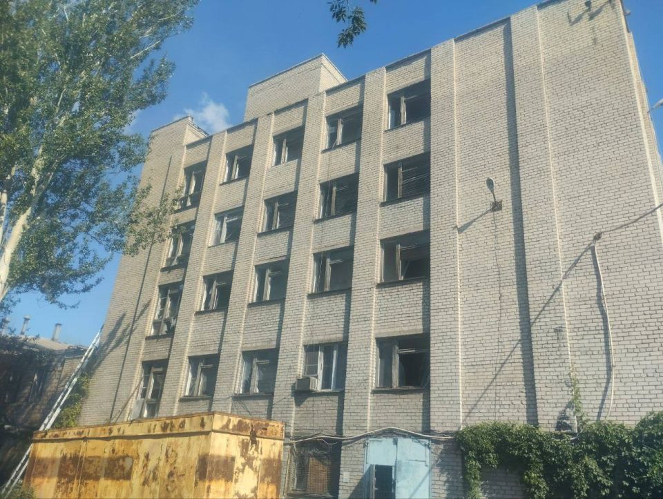 «Вражеские снаряды ударили по территории шахты имени Засядько»: ВСУ снова использовали реактивную артиллерию при обстреле Донецка «Вражеские снаряды ударили по территории шахты имени Засядько»: ВСУ снова использовали реактивную артиллерию при обстреле Донецка