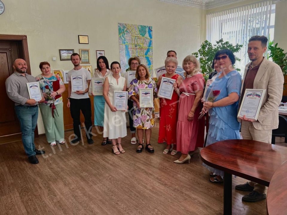 Торжественное награждение в преддверии Дня работника торговли! Торжественное награждение в преддверии Дня работника торговли!