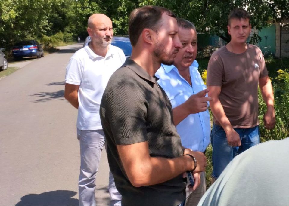 «Открытый диалог: обсуждение с жителями насущных проблем» «Открытый диалог: обсуждение с жителями насущных проблем»